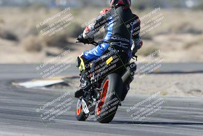 media/Dec-07-2025-CVMA (Sun) [[3e7d2de5dc]]/Race 5-Formula UL-CVMA Hooligans-American Thunder/